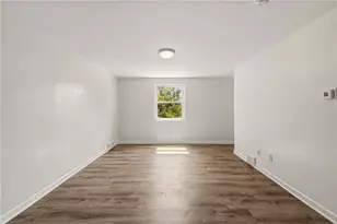 2319 1/2 Patterson, Pittsburgh, PA 15218 - Photo 3