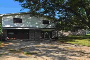 1109 Seneca Dr, Harmony Boro, PA 16037 - Photo 1