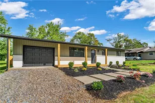 121 Franklin Ave, Monaca, PA 15061 - Photo 1