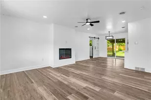 121 Franklin Ave, Monaca, PA 15061 - Photo 3
