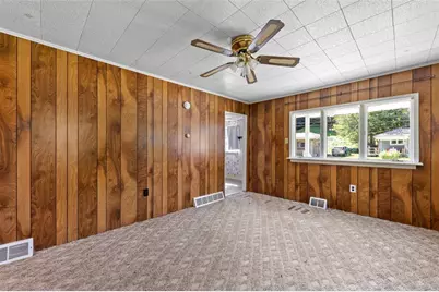 651 Pike Run Drive, California, PA 15427 - Photo 3
