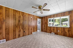 651 Pike Run Dr, California, PA 15427 - Photo 3