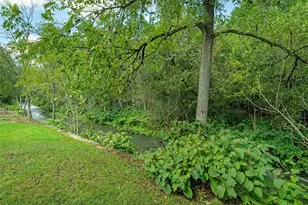 651 Pike Run Dr, California, PA 15427 - Photo 15