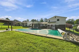 136 Sunrise Dr, Penn Twp, PA 15642 - Photo 31