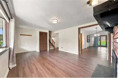 136 Sunrise Dr, Penn Twp, PA 15642 - Photo 15