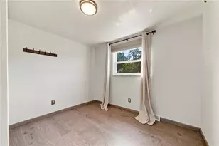 136 Sunrise Dr, Penn Twp, PA 15642 - Photo 23