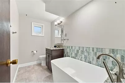136 Sunrise Dr, Penn Twp, PA 15642 - Photo 25