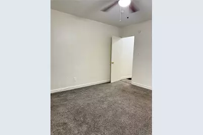 906 Broadway Ave, Stowe Township, PA 15136 - Photo 33