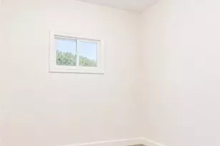 906 Broadway Ave, Stowe Township, PA 15136 - Photo 21