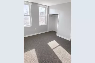 906 Broadway Ave, Stowe Township, PA 15136 - Photo 9