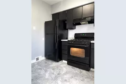 906 Broadway Ave, Stowe Township, PA 15136 - Photo 7