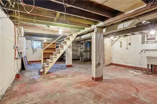 88 Vine St, Ambridge, PA 15003 - Photo 25