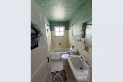 119 Arch Ave, Greensburg, PA 15601 - Photo 17