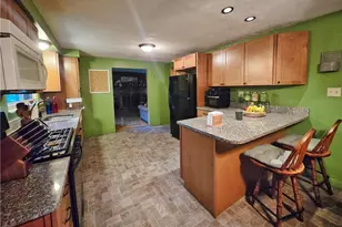 3817 Logan Ferry Rd, Pittsburgh, PA 15239 - Photo 5
