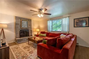 1616 Edgewood Ave, Coraopolis, PA 15108 - Photo 3