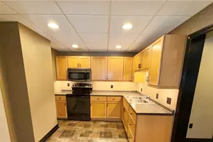 5 1/2 Gallatin Ave, Uniontown, PA 15401 - Photo 3