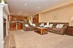 6416 Interlaken Dr, South Fayette, PA 15057 - Photo 5