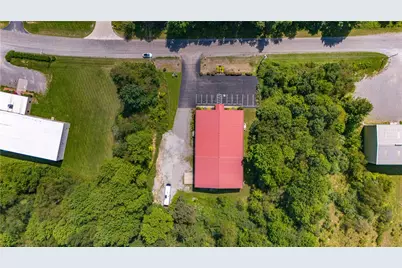 703 Commerce Ave, Shenango Township, PA 16101 - Photo 29