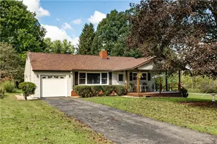 649 N Liberty Rd, Pine Township, PA 16127 - Photo 1