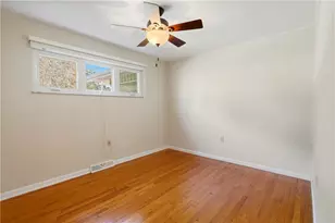 442 California Dr, W Pike Run Twp, PA 15423 - Photo 19