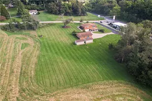 442 California Dr, W Pike Run Twp, PA 15423 - Photo 35