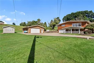 442 California Dr, W Pike Run Twp, PA 15423 - Photo 3