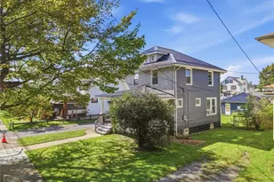 1023 Beckford St, New Castle, PA 16101 - Photo 5