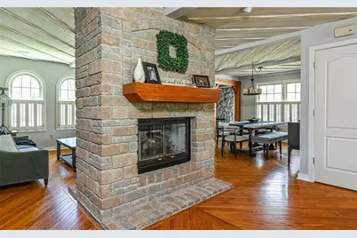 302 Ashbury Ct, Cranberry Township, PA 16066 - Photo 17