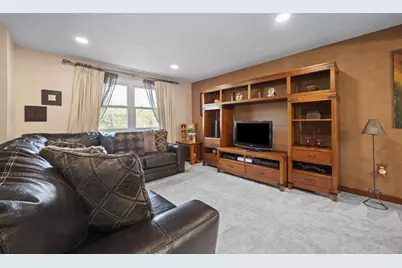 92 Buckhill Rd, Ross Twp, PA 15237 - Photo 11