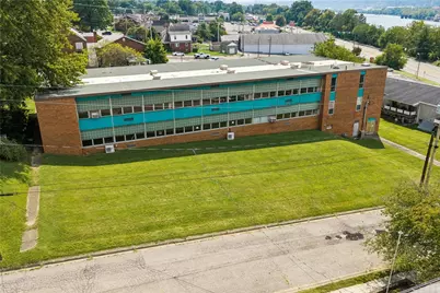 371 Linmore Ave, Baden, PA 15005 - Photo 9