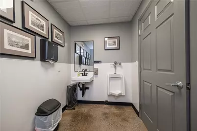 907 5th Ave, Coraopolis, PA 15108 - Photo 9