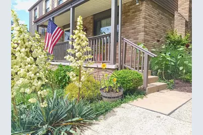 64 Spring Hollow Crt, Pittsburgh, PA 15239 - Photo 3