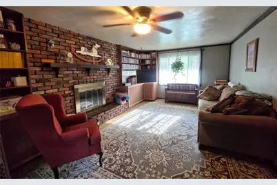 64 Spring Hollow Crt, Pittsburgh, PA 15239 - Photo 17