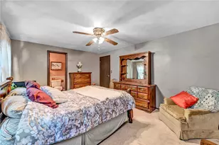 64 Spring Hollow Ct, Pittsburgh, PA 15239 - Photo 33