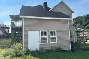 305 1st St, Sutersville, PA 15083 - Photo 9