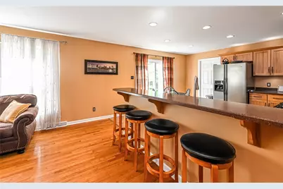 1833 Porter St, Conway, PA 15027 - Photo 7