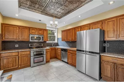 110 Pius Street., Pittsburgh, PA 15203 - Photo 17