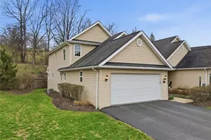 106 Westminster Dr, Ross Twp, PA 15229 - Photo 1