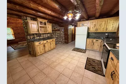 239 Hilliard Rd, Washington Township, PA 16050 - Photo 9