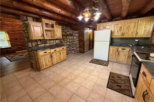 239 Hilliard Rd, Washington Township, PA 16050 - Photo 9