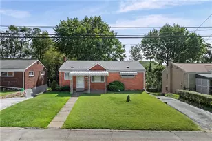 551 Lebanon Manor Dr, West Mifflin, PA 15122 - Photo 1