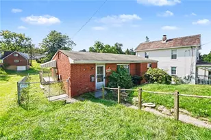 2634 Reiter Rd, Pittsburgh, PA 15235 - Photo 1