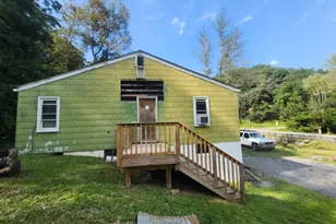 3466 Conway Wallrose Rd, Economy, PA 15143 - Photo 3