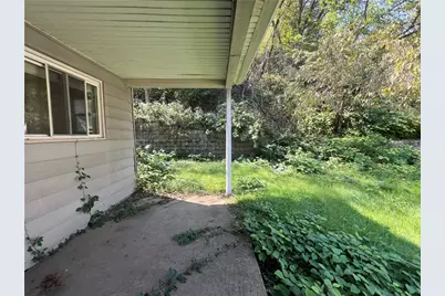 932 Dixon Ave, North Versailles, PA 15137 - Photo 5