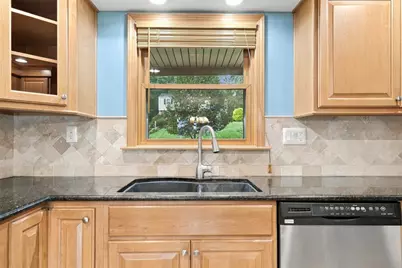 550 Clair Dr, Pittsburgh, PA 15241 - Photo 15