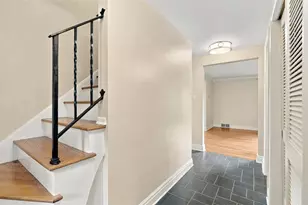 550 Clair Dr, Pittsburgh, PA 15241 - Photo 3