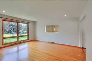 493 McCombs Cir, Union Township, PA 16101 - Photo 7