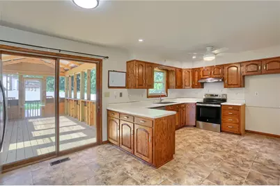 493 McCombs Cir, Union Township, PA 16101 - Photo 9