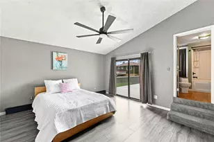 2014 Hulton Rd, Pittsburgh, PA 15147 - Photo 13