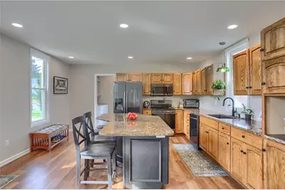 404 Hawthorne St, New Castle, PA 16101 - Photo 13
